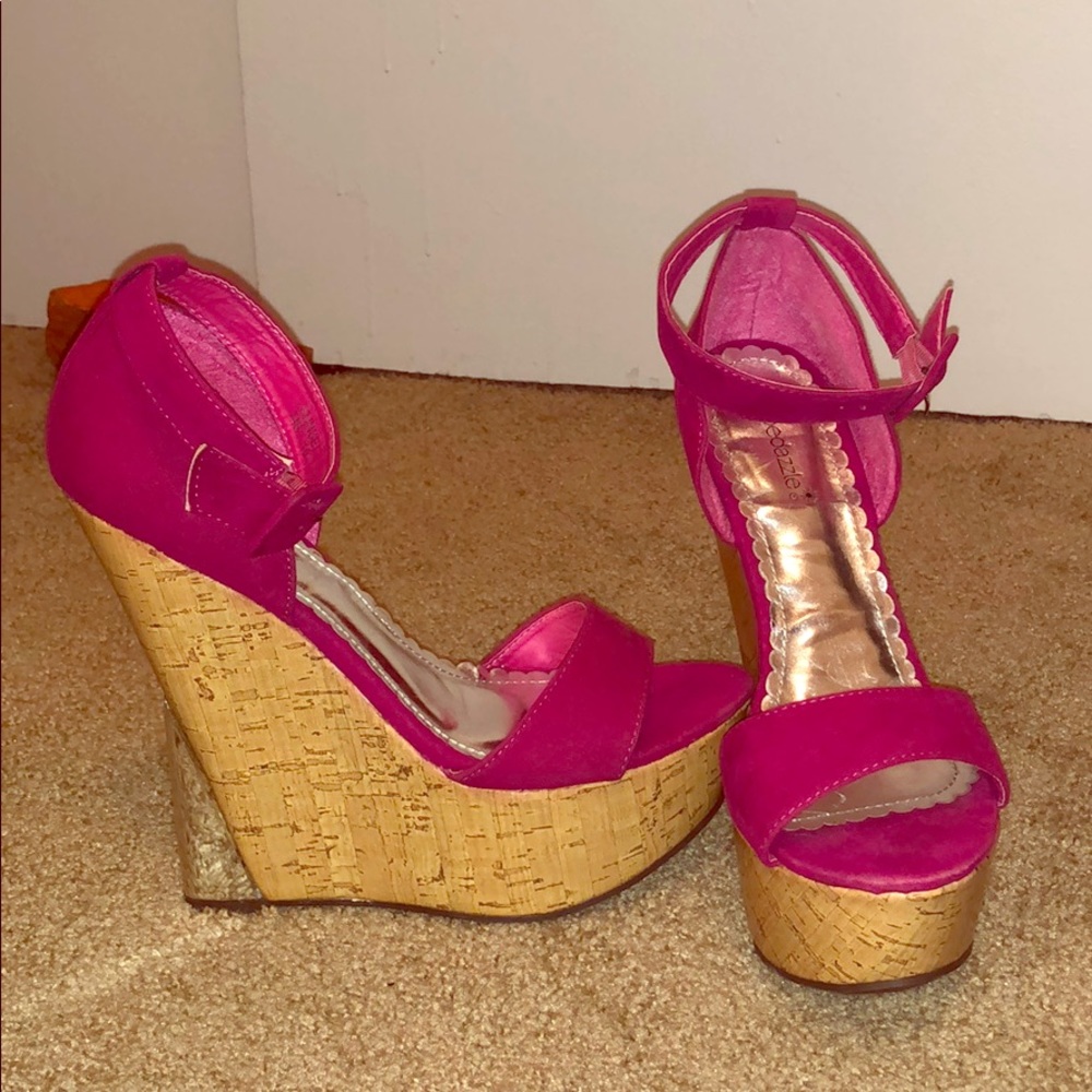 Shoedazzle Pink Wedges